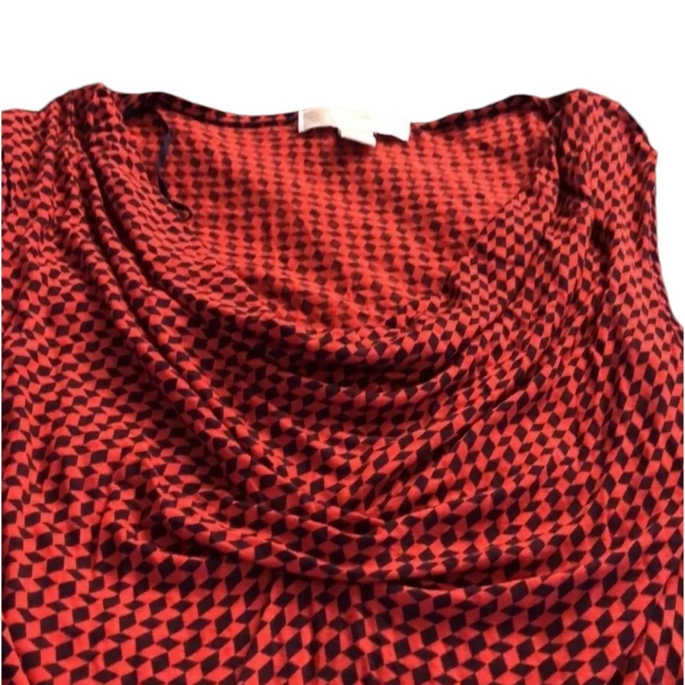 Micheal Kors size small Red & black houndstooth check Cowl neck sleeveless top